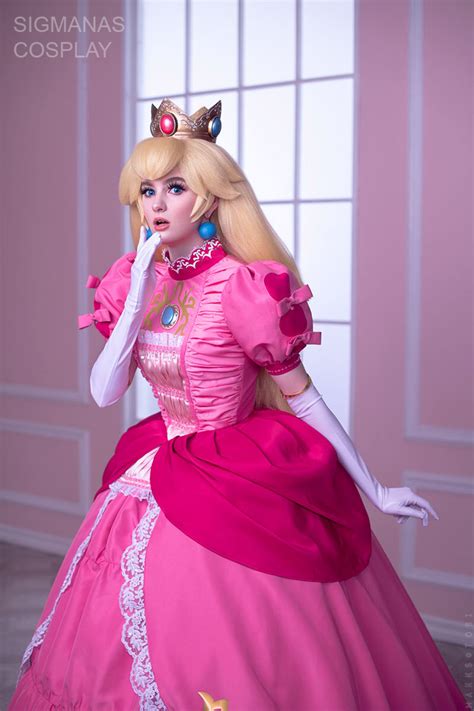 best princess peach costume